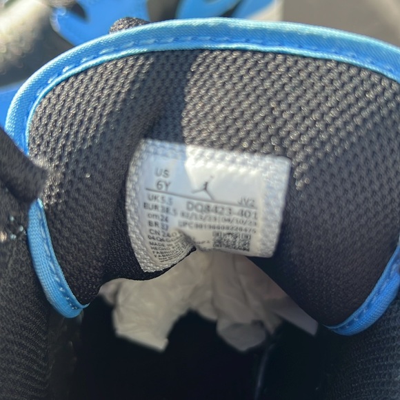 Air Jordan 1 Mid University Blue Black sz 6Y - Picture 5 of 5